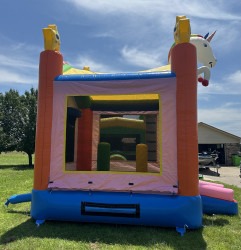 IMG 4777 1716609780 Rainbow Unicorn Bounce House